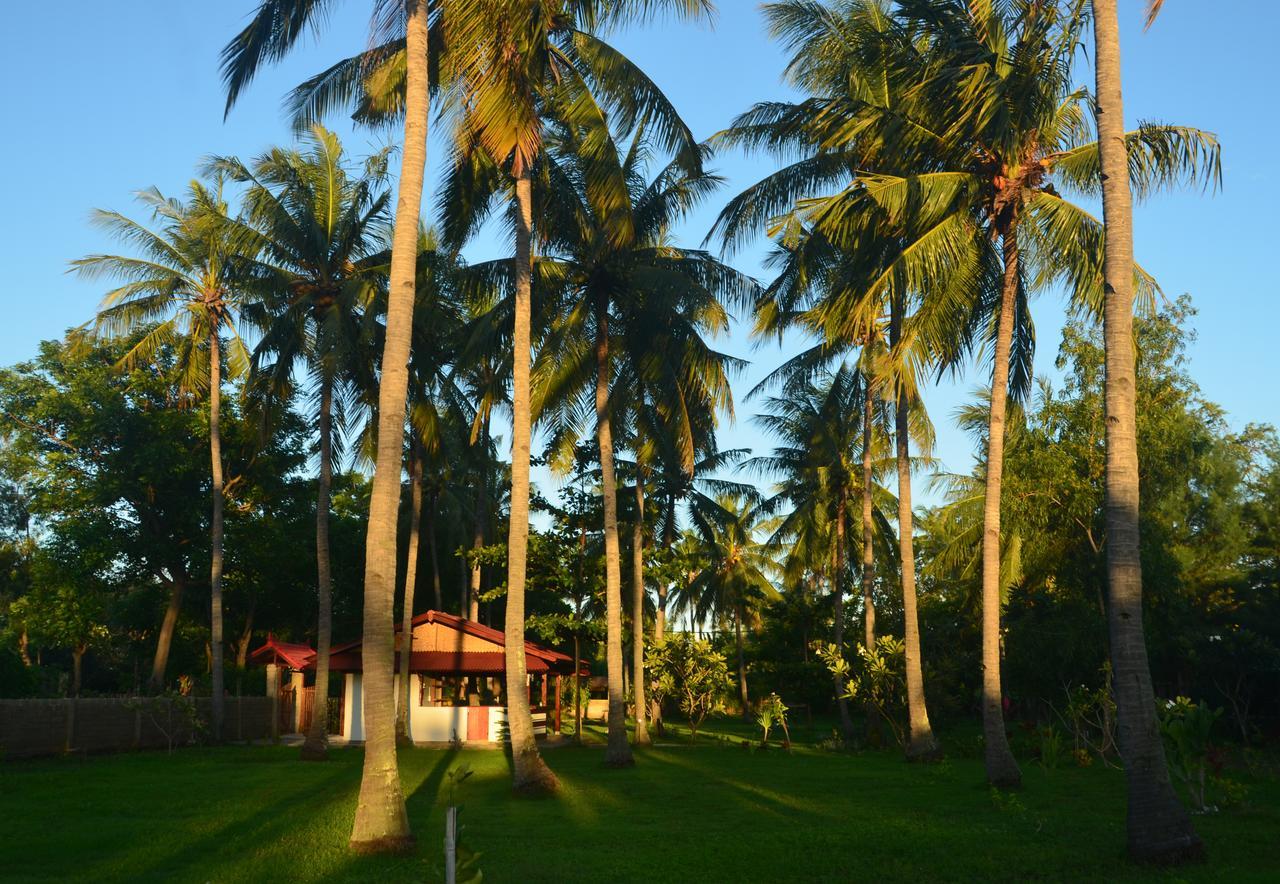 Amigos Bungalows Gili Meno Buitenkant foto